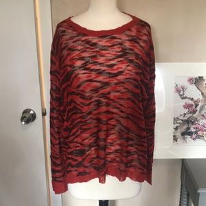 Kensie super cute lightweight sweater 💯💕🥰